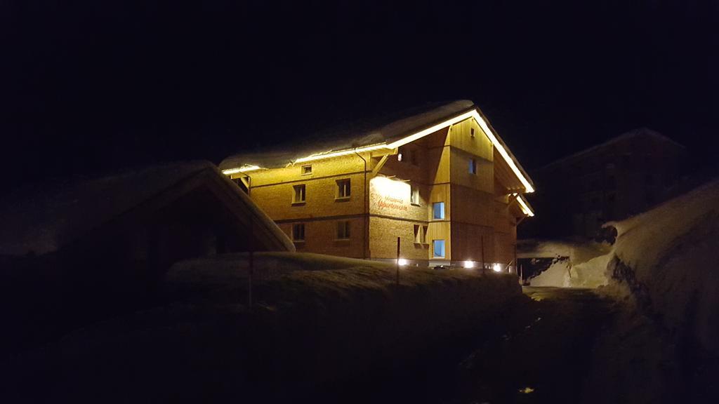 Damuels Appartements Экстерьер фото
