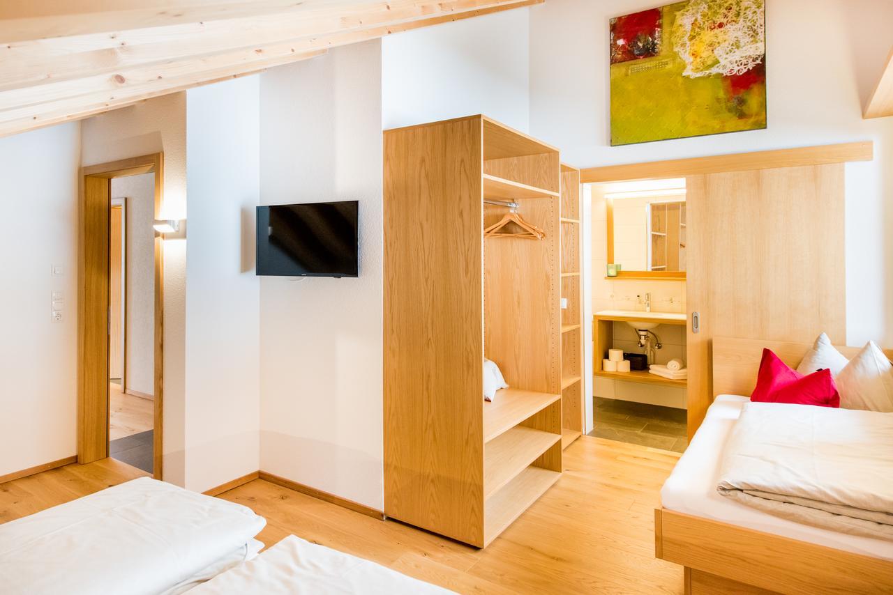 Damuels Appartements Экстерьер фото