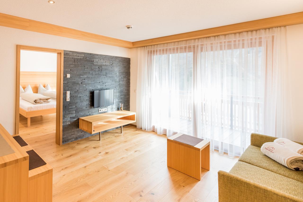 Damuels Appartements Экстерьер фото