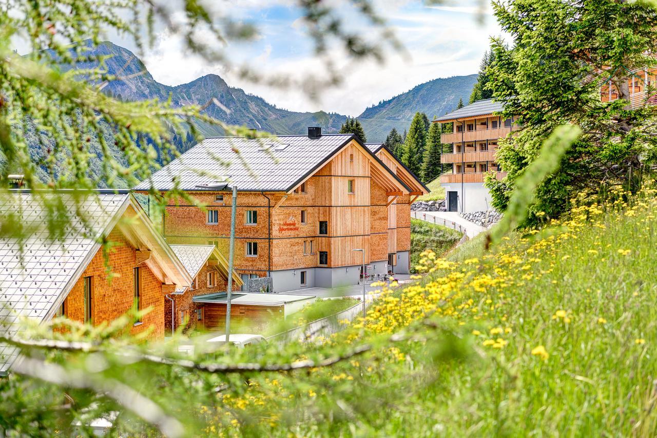 Damuels Appartements Экстерьер фото